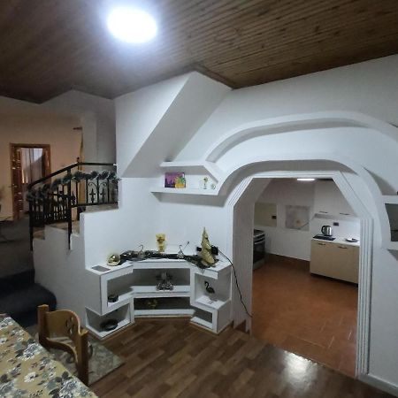 Tirana Traditional Home Εξωτερικό φωτογραφία